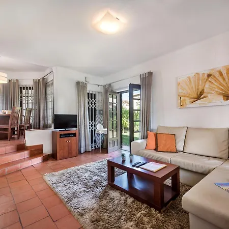 Perfect Retreat Overlooking Pinhal Golf Course, Private Pool, Off-street Parking וילה *