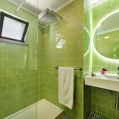 Perfect Retreat Overlooking Pinhal Golf Course, Private Pool, Off-street Parking וילה לואה
