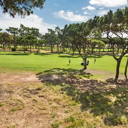 וילה Perfect Retreat Overlooking Pinhal Golf Course, Private Pool, Off-street Parking לואה